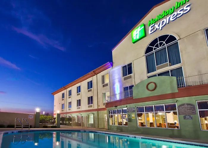 Holiday Inn Express Hotel & Suites Live Oak By Ihg